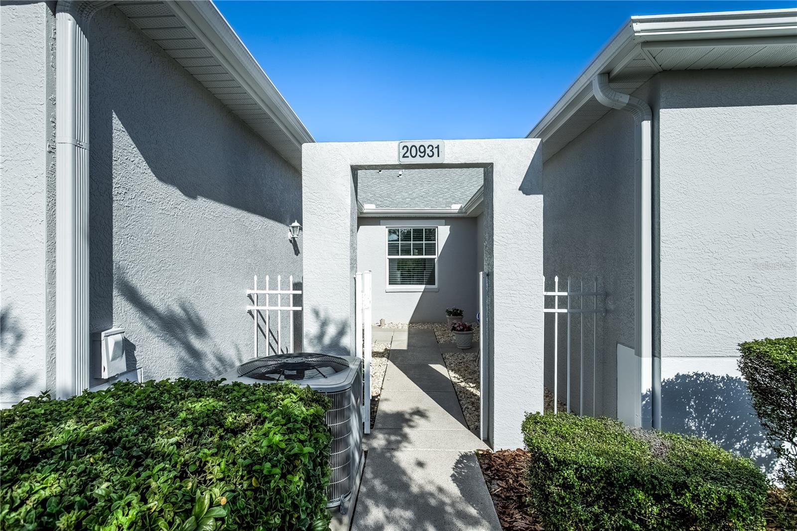 GROVES PH 02 CLUB VILLAS - Residential