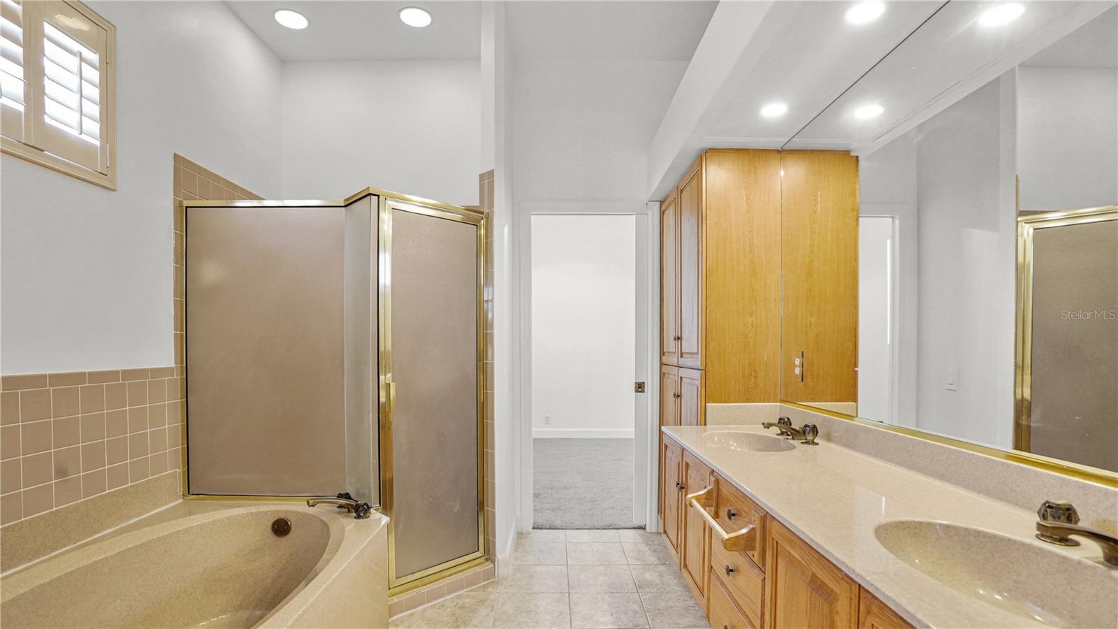 ROSEDALE 9 - Residential