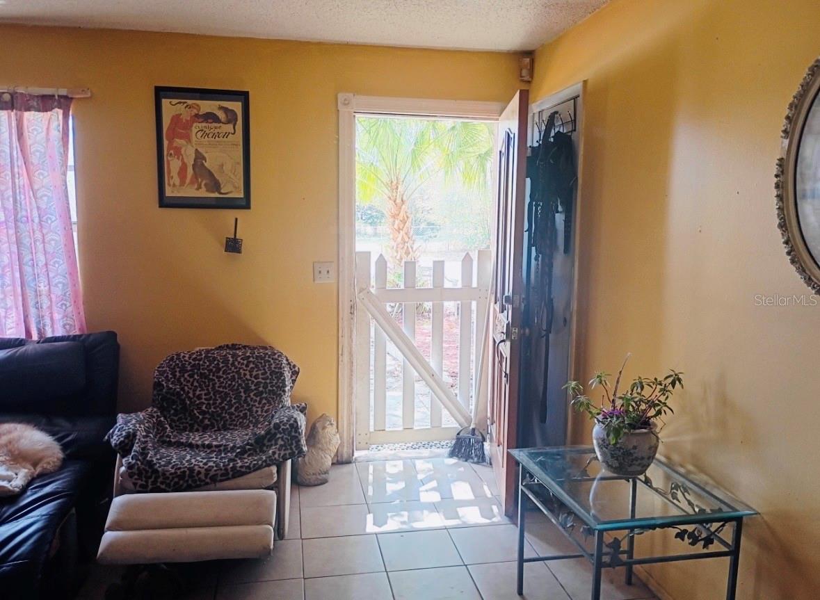 HILL N DALE - Residential