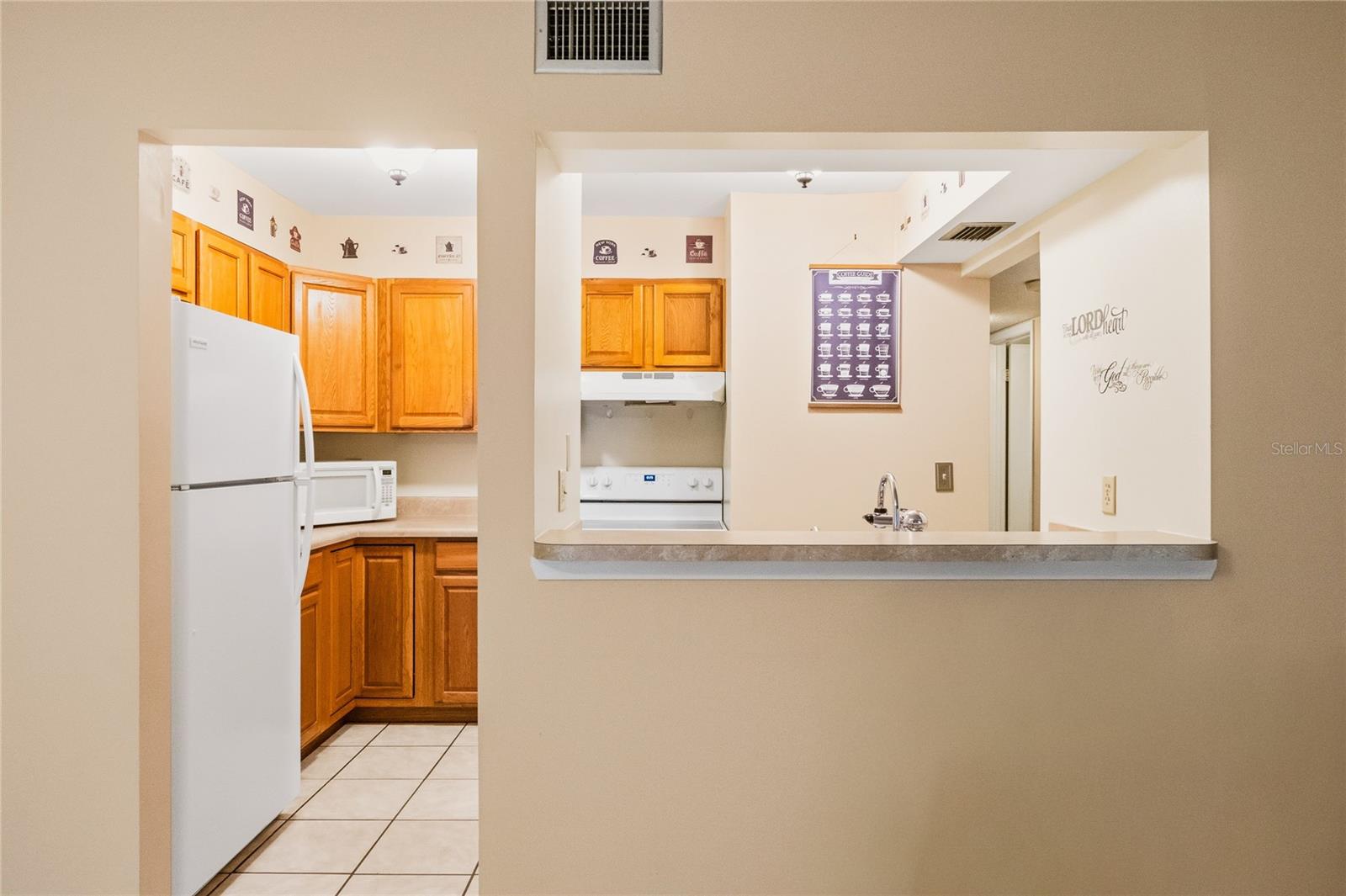 EDGEWATER CONDO APTS - Residential