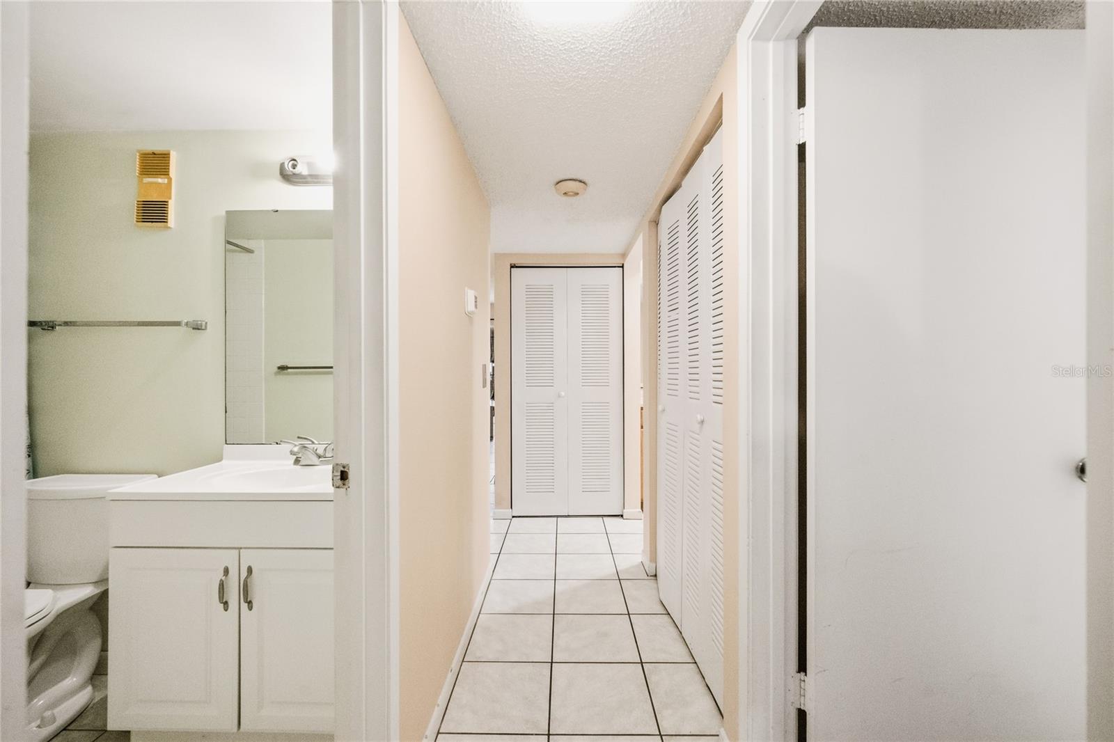 EDGEWATER CONDO APTS - Residential