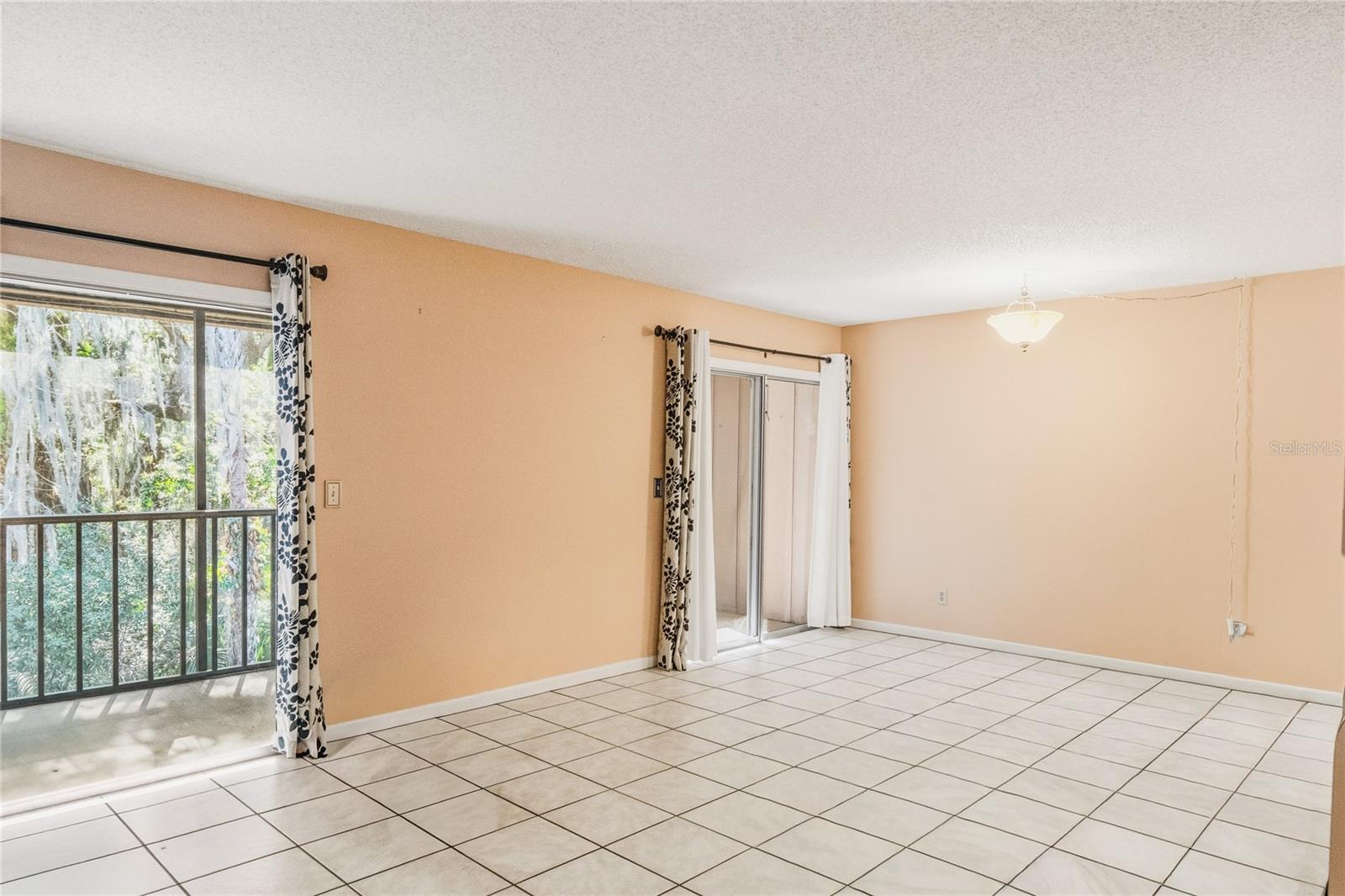 EDGEWATER CONDO APTS - Residential