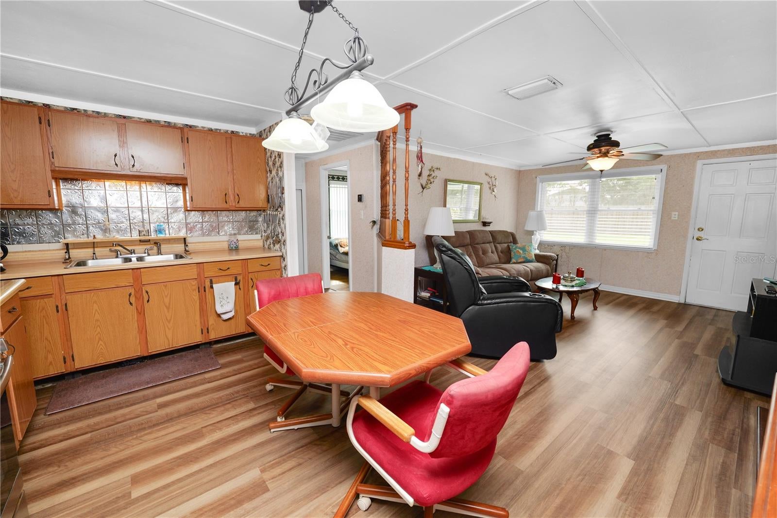 1805 DUFF ROAD