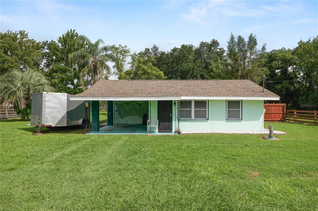 Photo of 1805 Duff Road, Lakeland, FL 33810 (MLS # L4965230)