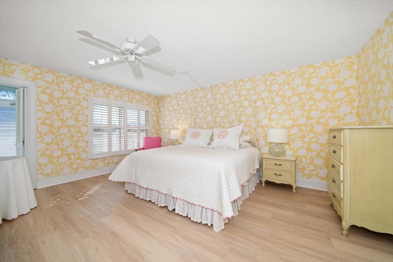 PORT BELLEAIR 4 CONDO - Residential