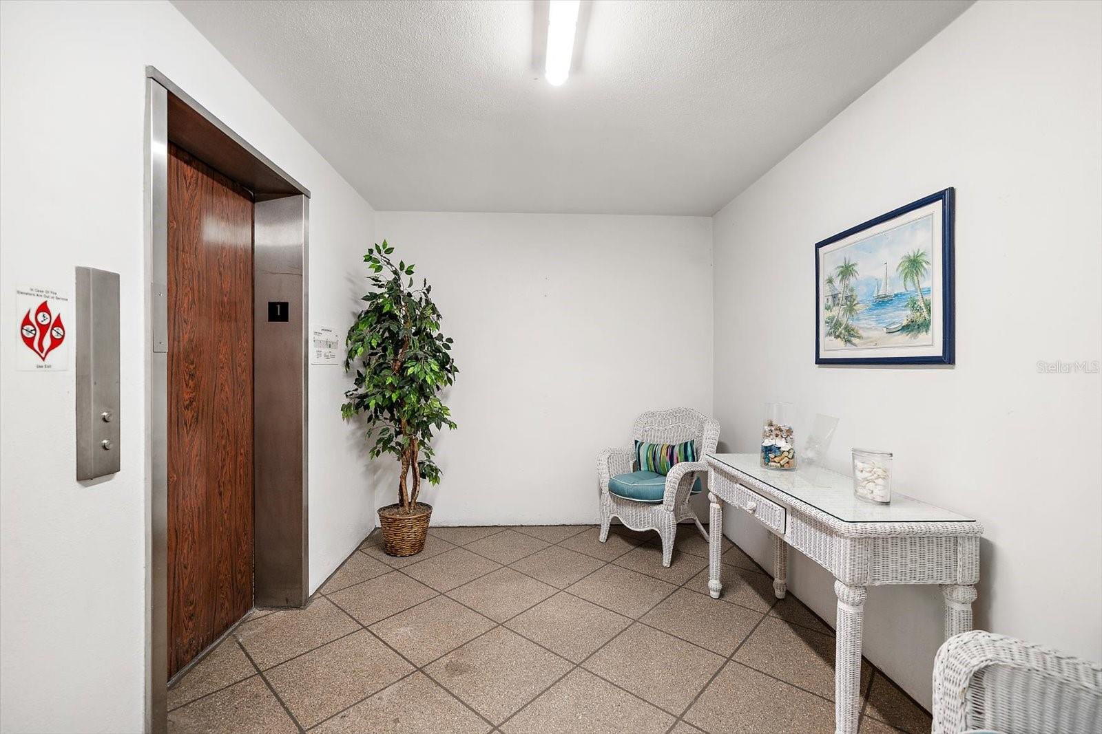 PORT BELLEAIR 4 CONDO - Residential