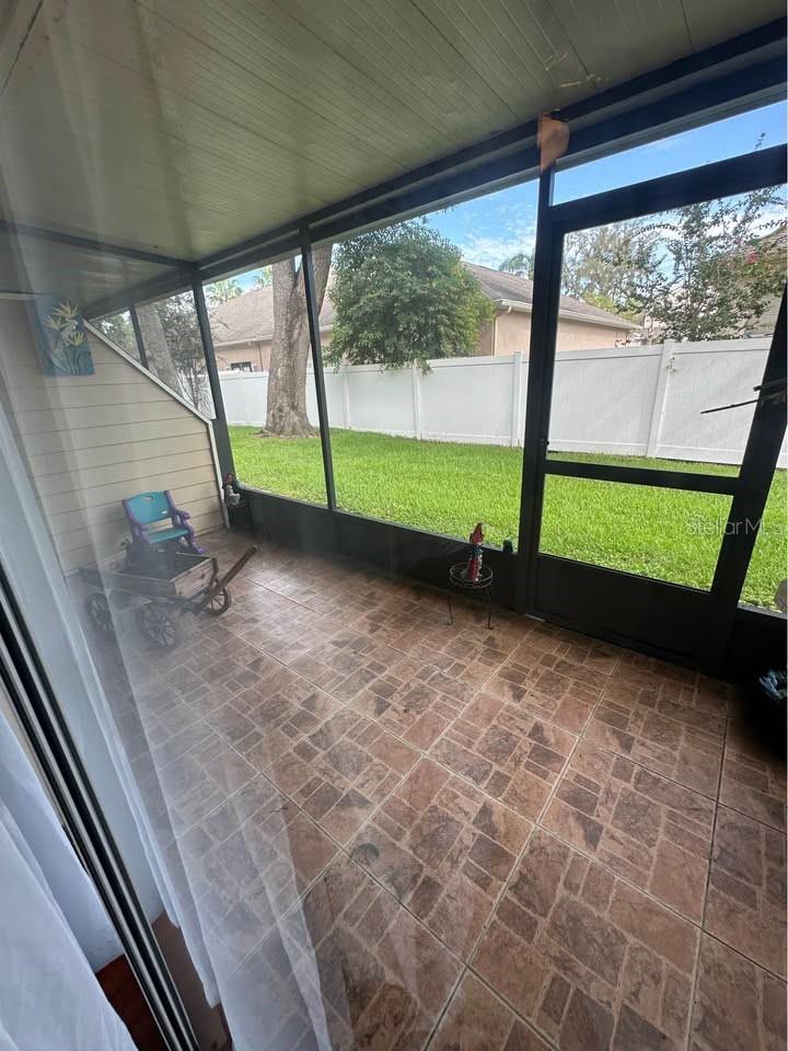 PINE GROVE CONDO AT BLOO - Residential Lease