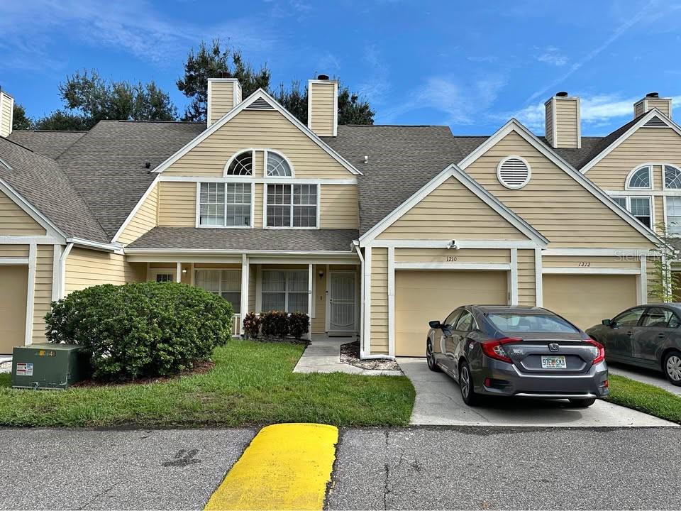 PINE GROVE CONDO AT BLOO - Residential Lease