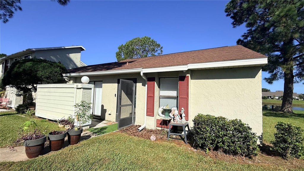 Photo of 98 Pine Island Circle, Kissimmee, FL 34743 (MLS # S5159611)