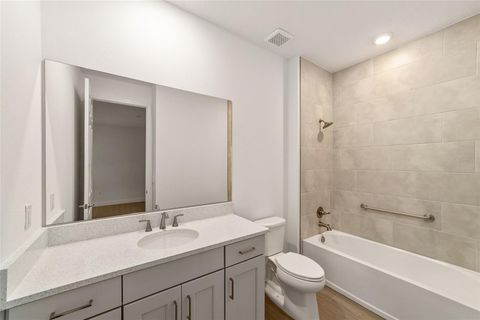 Tiny photo for 10405 SW 105th Court, Ocala, FL 34481 (MLS # OM711438)