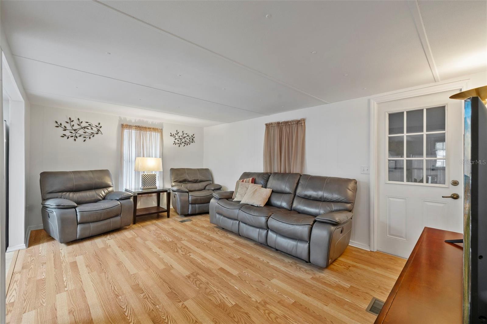 14088 61ST STREET N