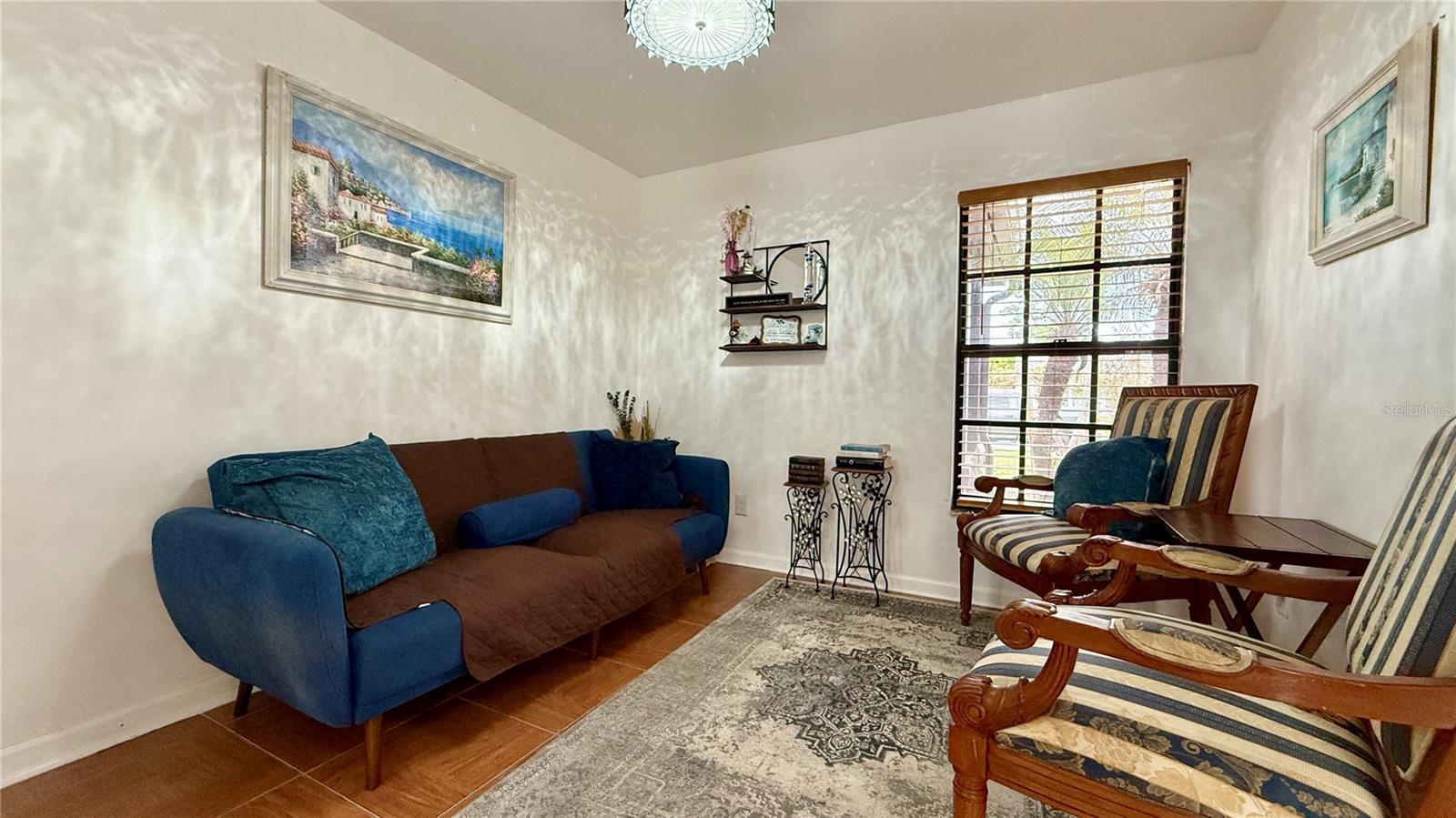 BVL UNIT 11 3RD ADD - Residential