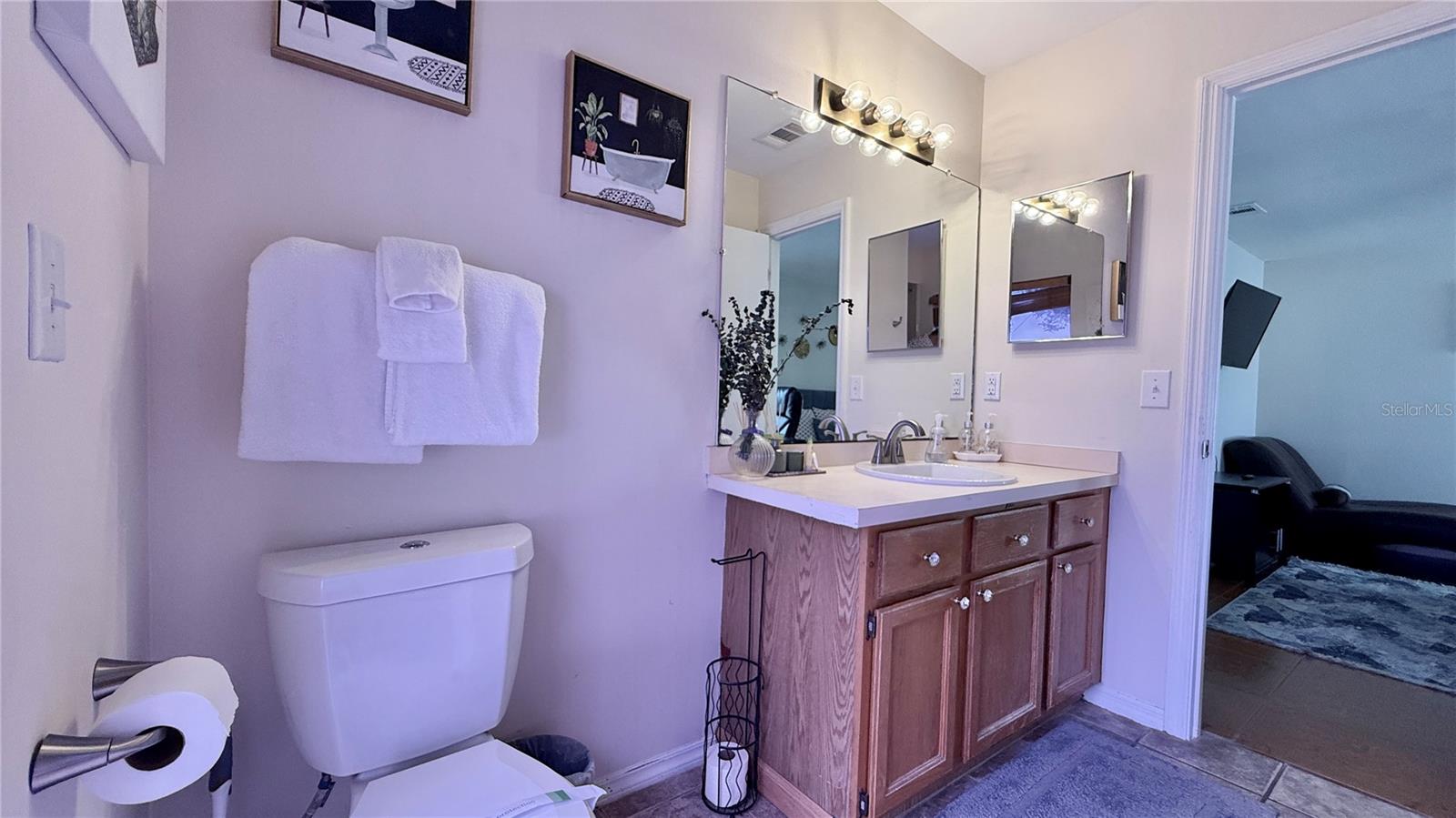 BVL UNIT 11 3RD ADD - Residential