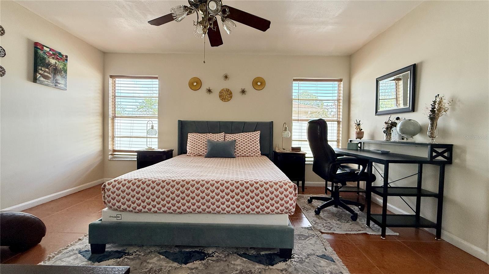 BVL UNIT 11 3RD ADD - Residential