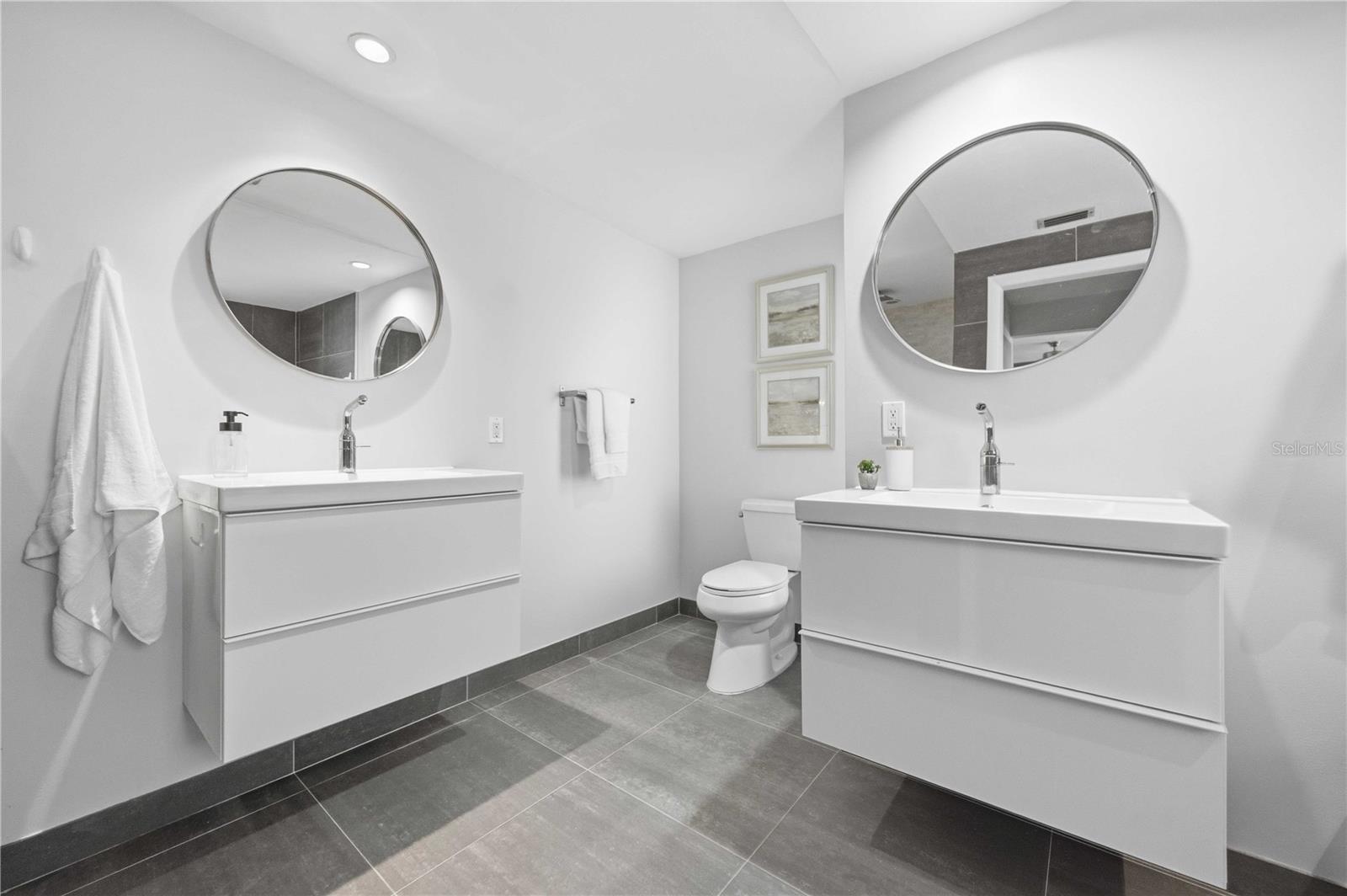 RENICK SUB - Residential