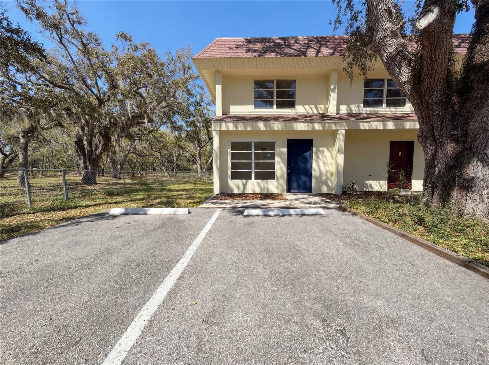 FAIRWAY OAKS - Residential