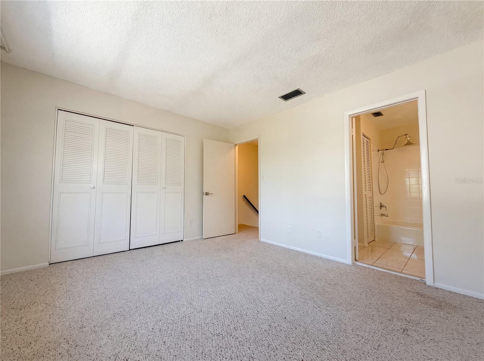 FAIRWAY OAKS - Residential