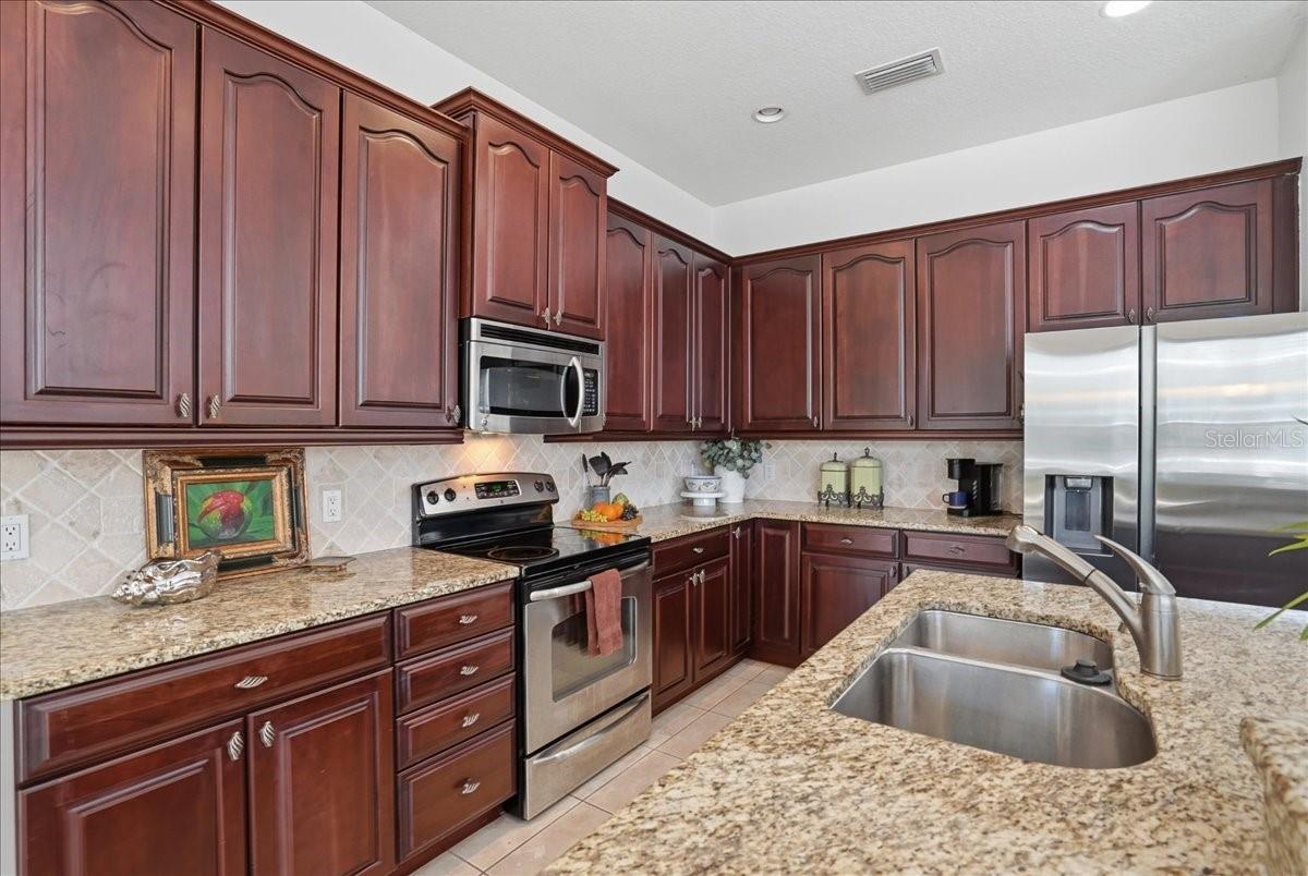 LEXINGTON PH V, VI & VII - Residential