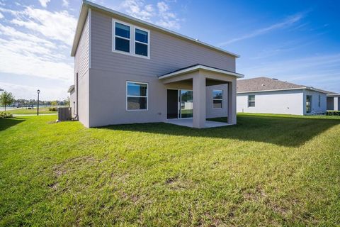 A home in AUBURNDALE