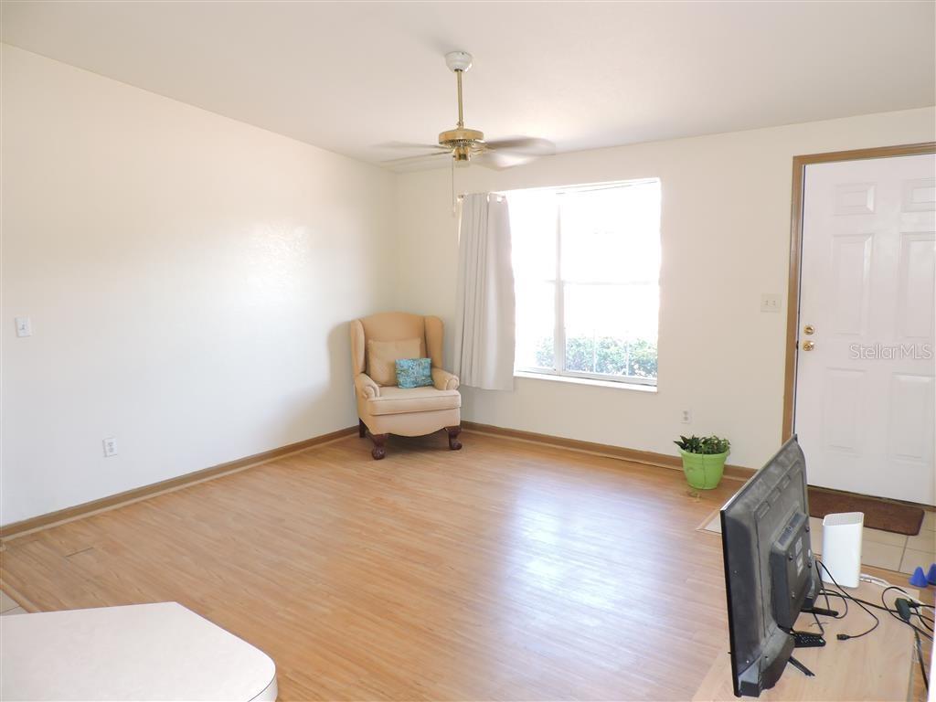 WOODLAND PARK - Residential