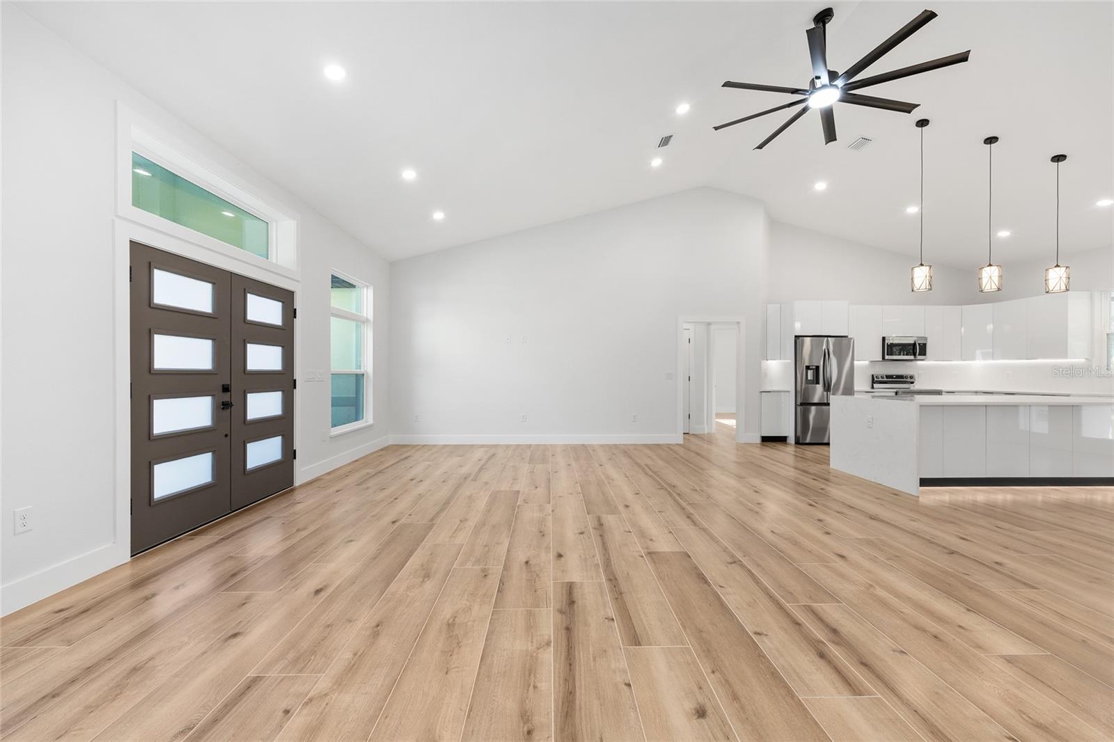 MARION OAKS UN 6 - Residential