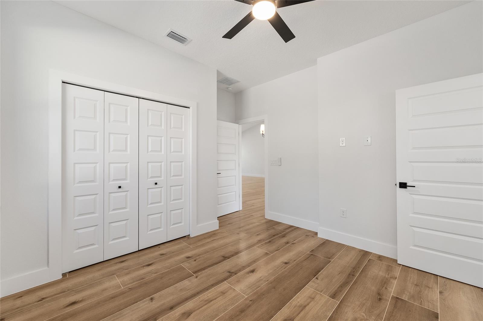 MARION OAKS UN 6 - Residential