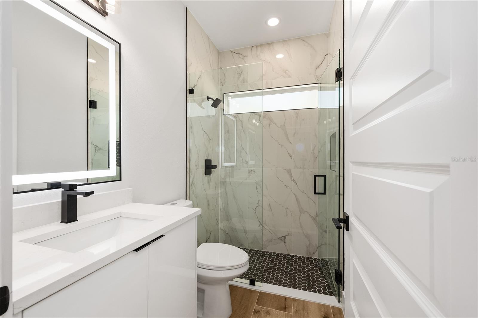 MARION OAKS UN 6 - Residential