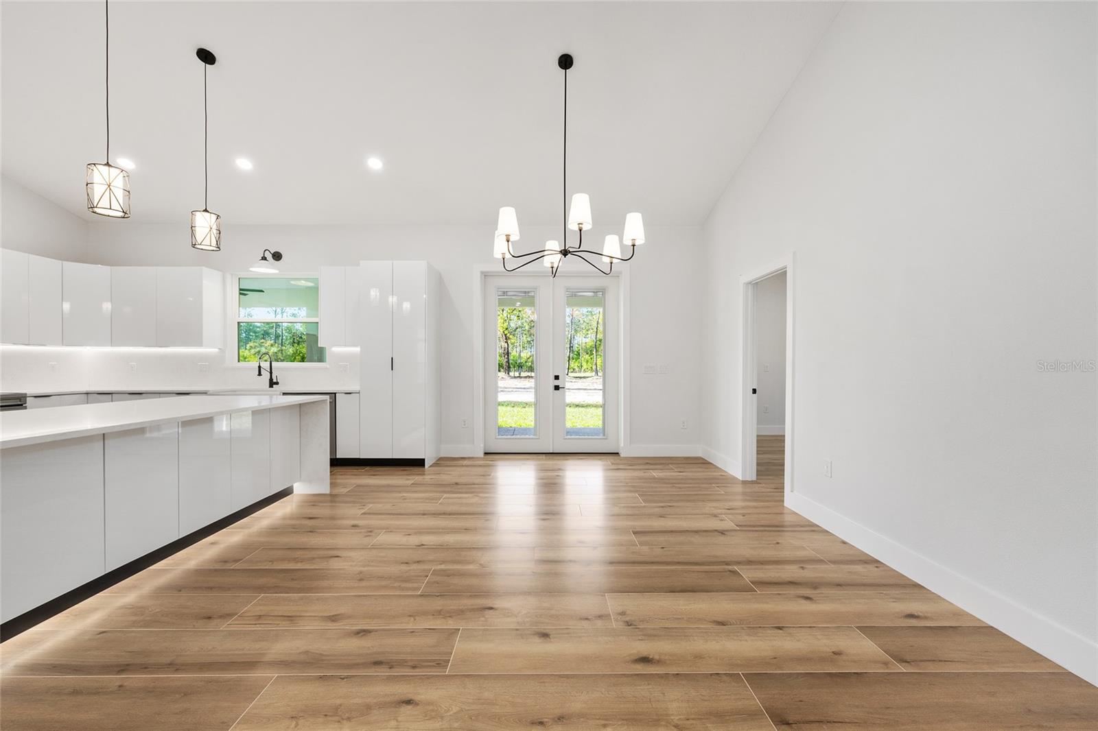 MARION OAKS UN 6 - Residential