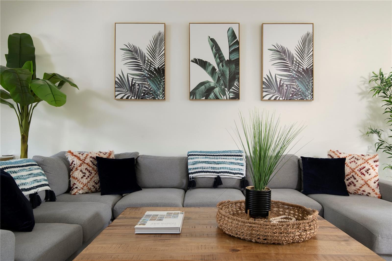 MAGNOLIA TERS TWNHMS - Residential Lease