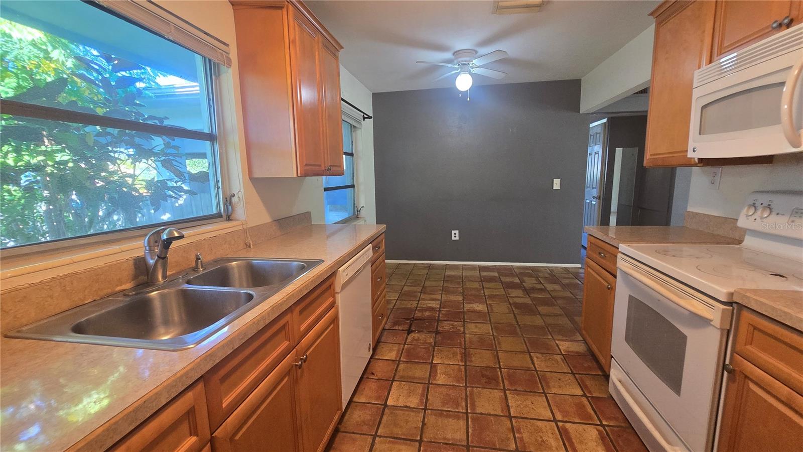 7413 STARFISH DRIVE