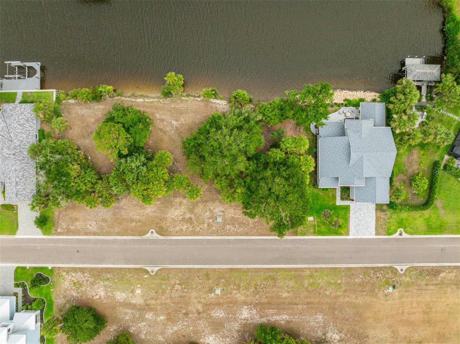 SEASIDE LNDGS - Land