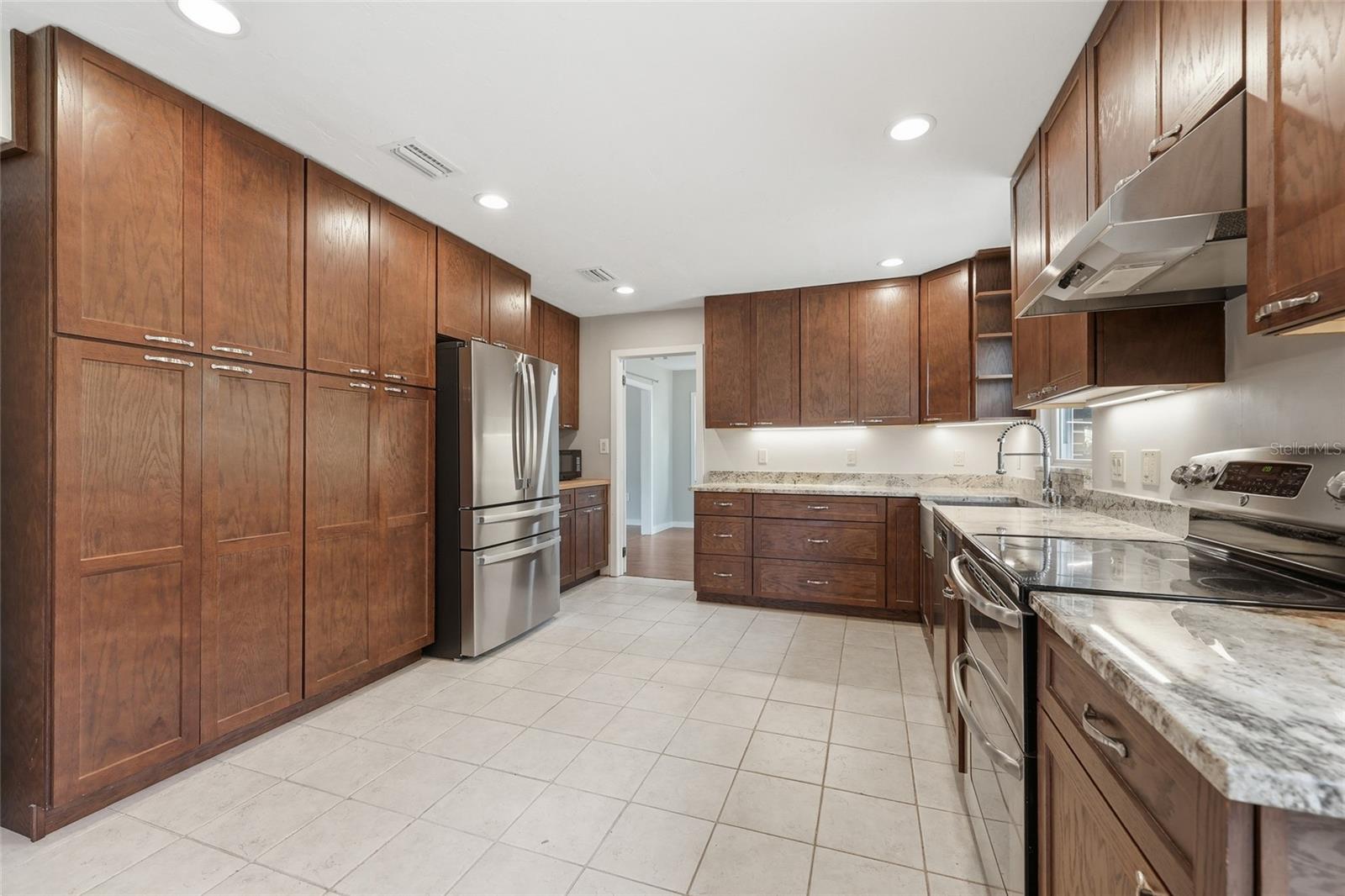 1210 NW 52ND TERRACE