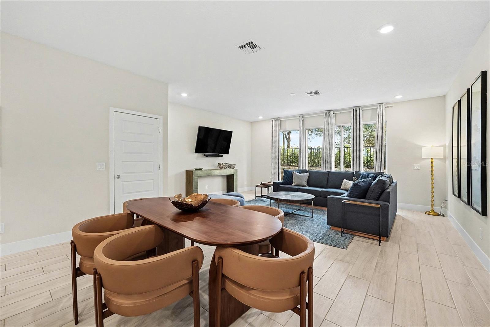 SPECTRUM AT REUNION PH 2 - Residential