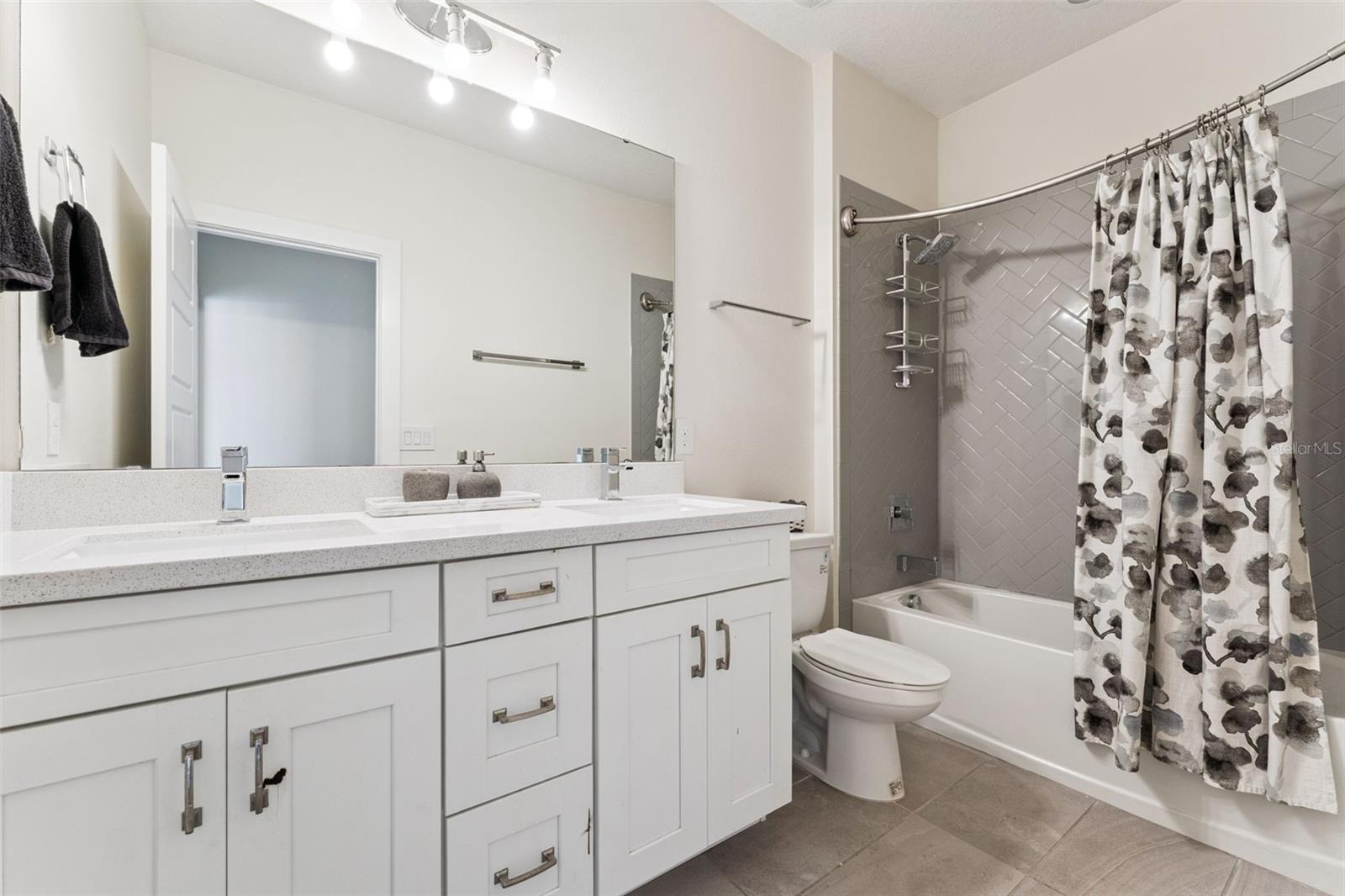 PRESERVE AT LAUREATE PARK AT LAKE NONA - Residential