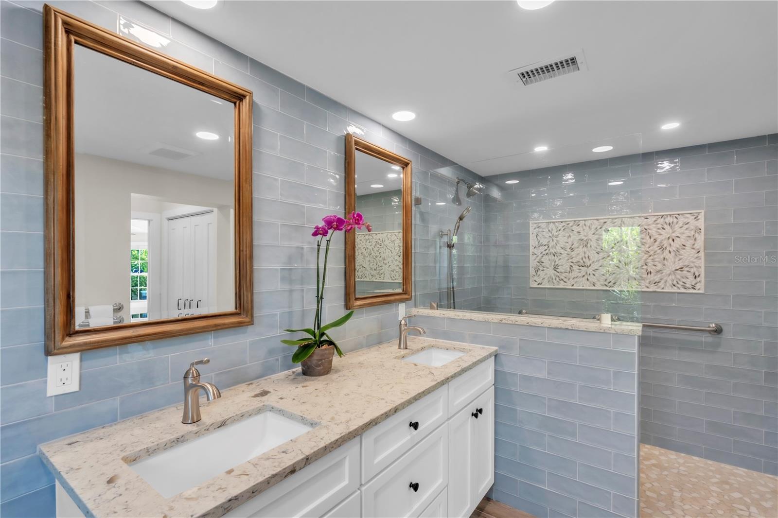 BAY PALMS ADD - Residential