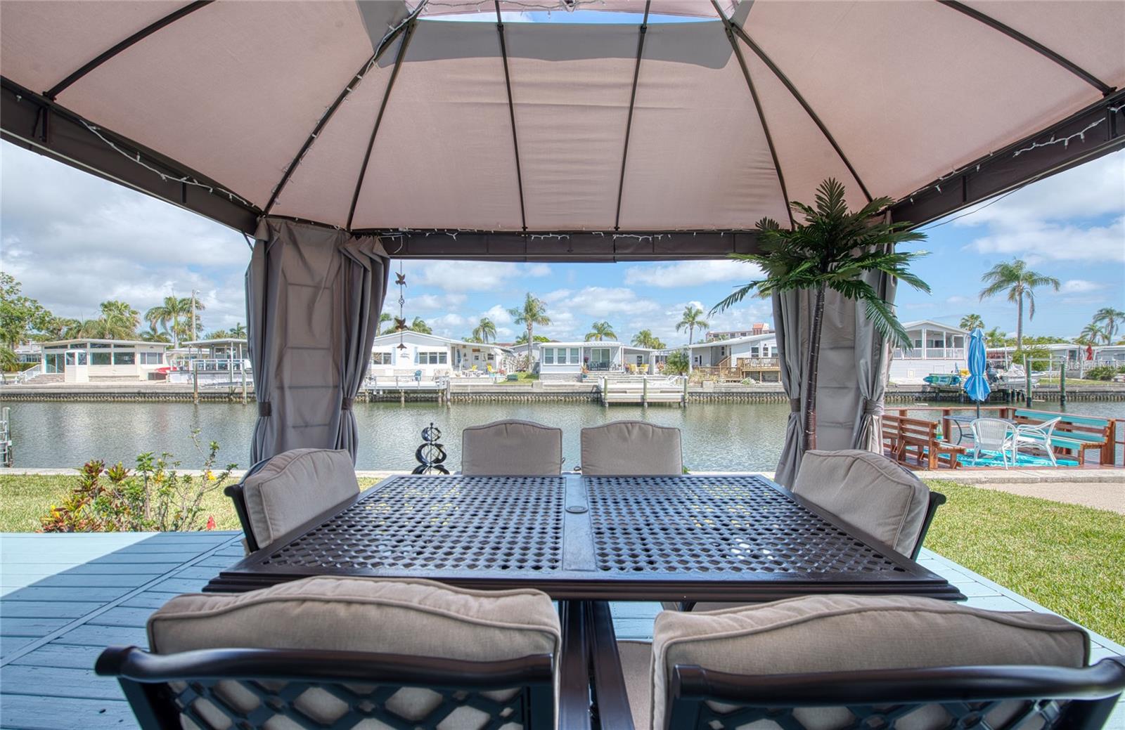 18675 US HIGHWAY 19 N 311