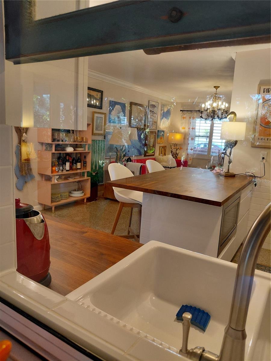 DUNEDIN MANOR 1ST ADD - Residential