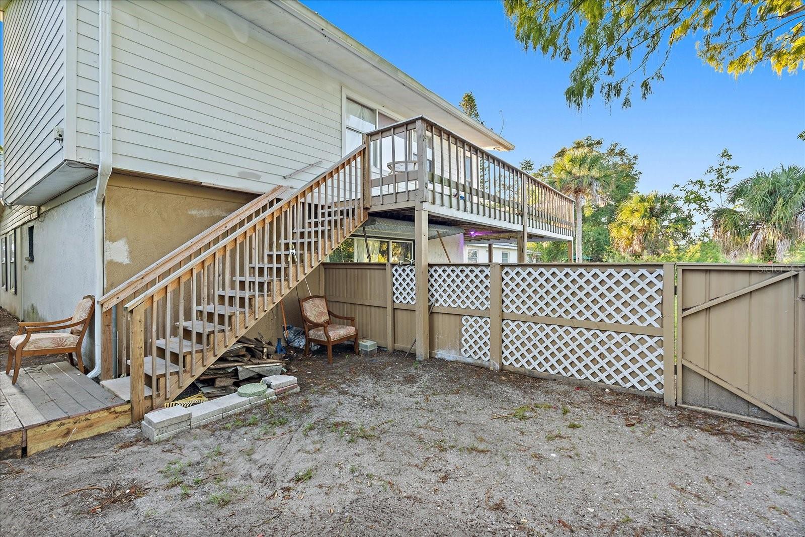 MCCOLLUMS LAKE - Residential Income