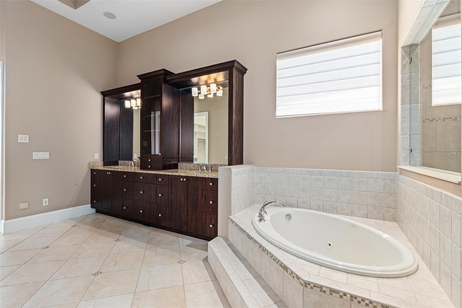 OCEAN HAMMOCK - Residential