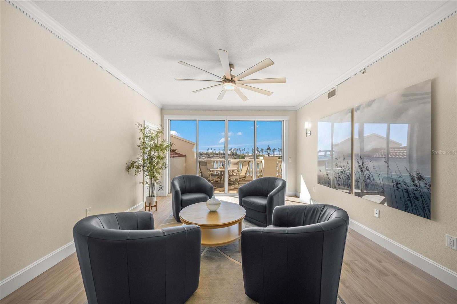 GOLDEN BAY - Residential