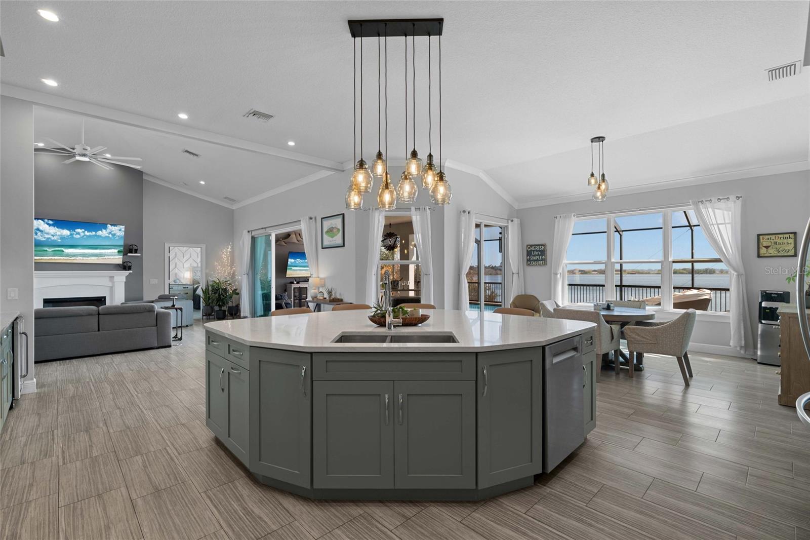 ROGERS LANDING - Residential