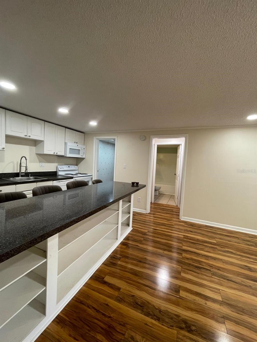 4283 E MICHIGAN STREET 4283