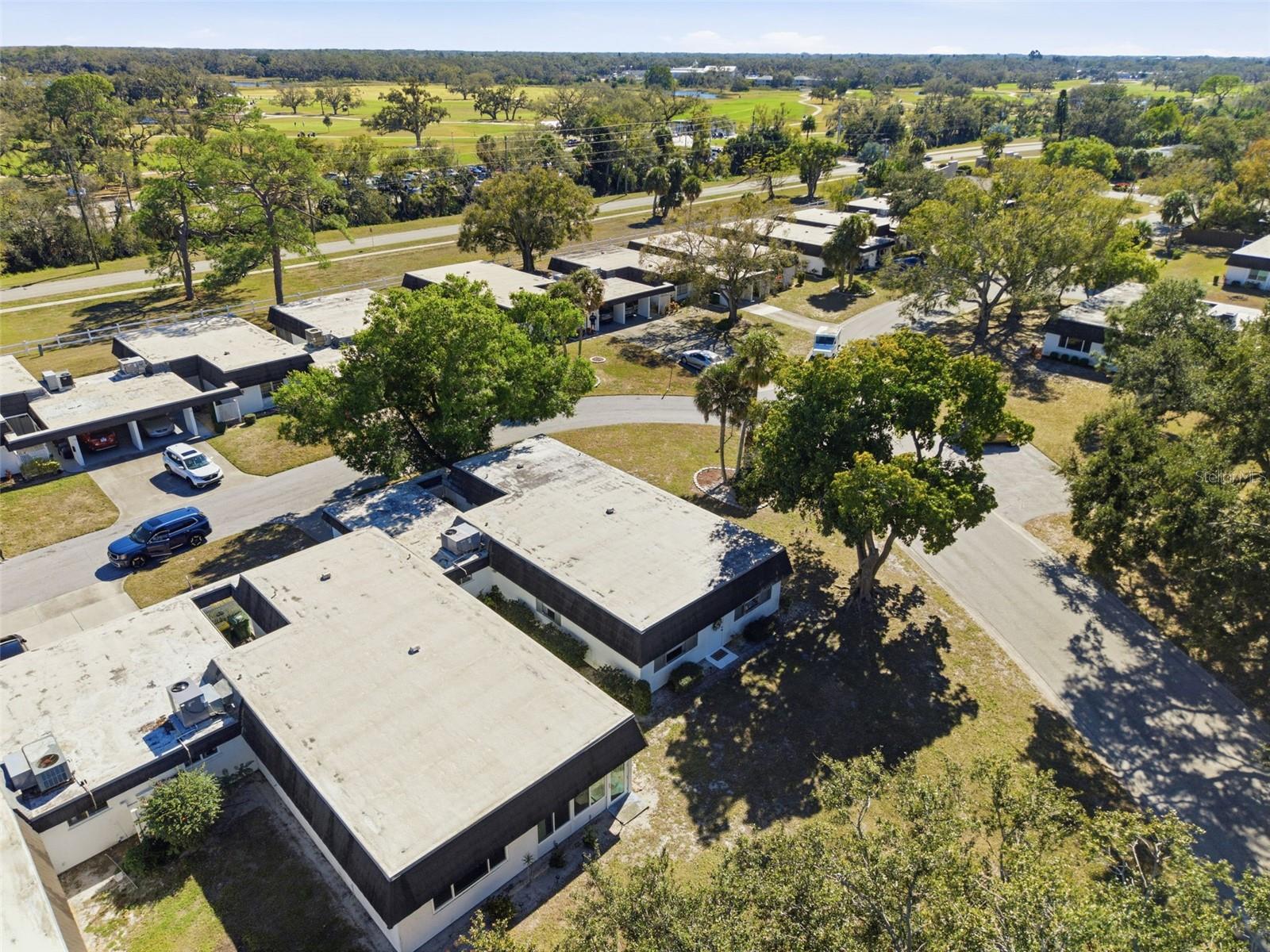 GLEN OAKS RIDGE VILLAS 1 - Residential