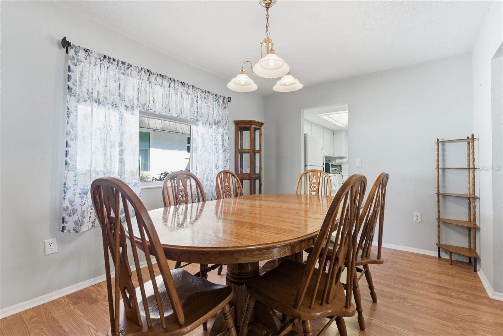 GLEN OAKS RIDGE VILLAS 1 - Residential