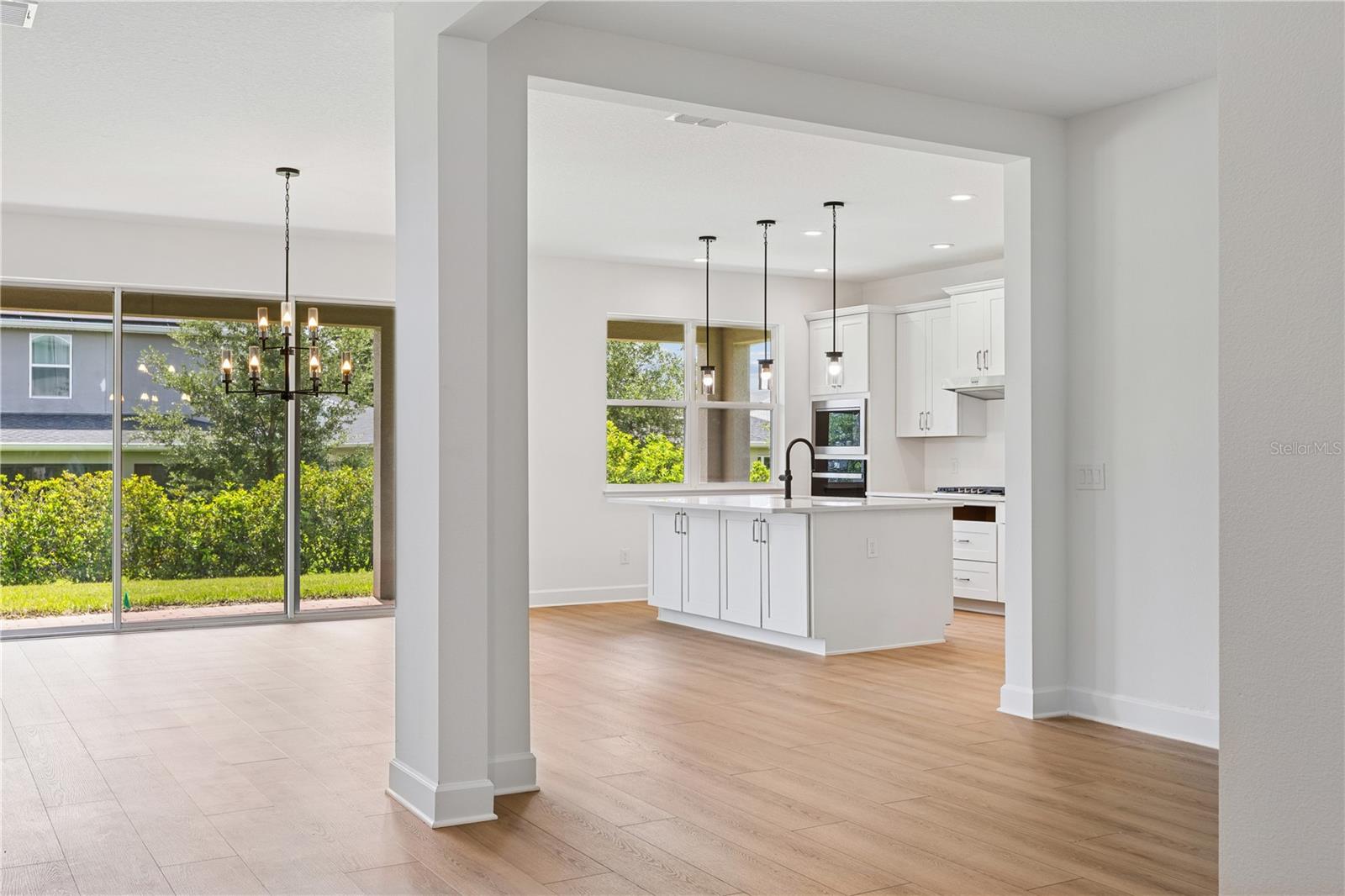 2521 CEDAR ROSE STREET