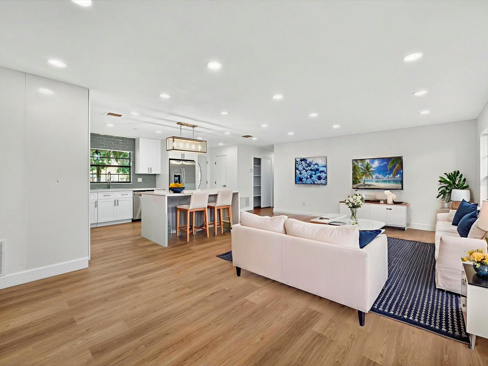 WEKIVA HUNT CLUB 1 FOX HUNT SEC 1 - Residential