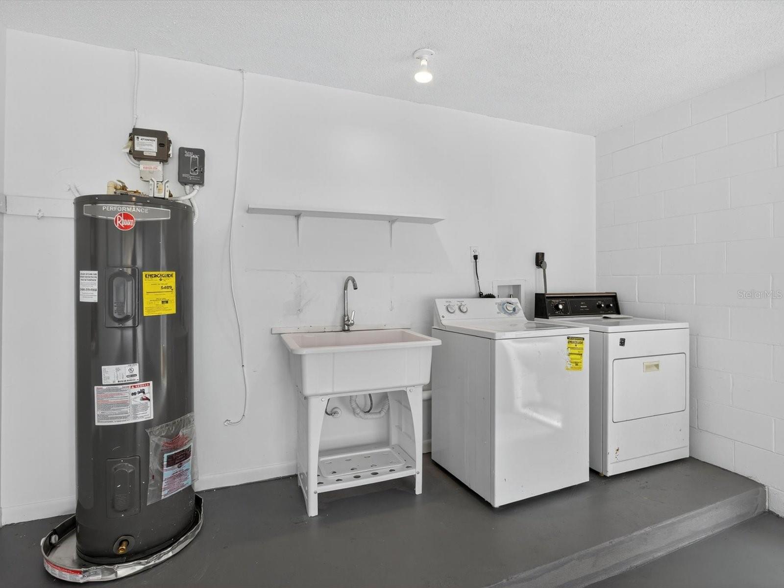 WEKIVA HUNT CLUB 1 FOX HUNT SEC 1 - Residential