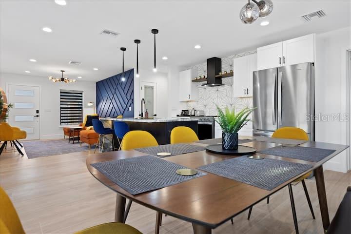 MAGNOLIA GARDENS SUB - Residential