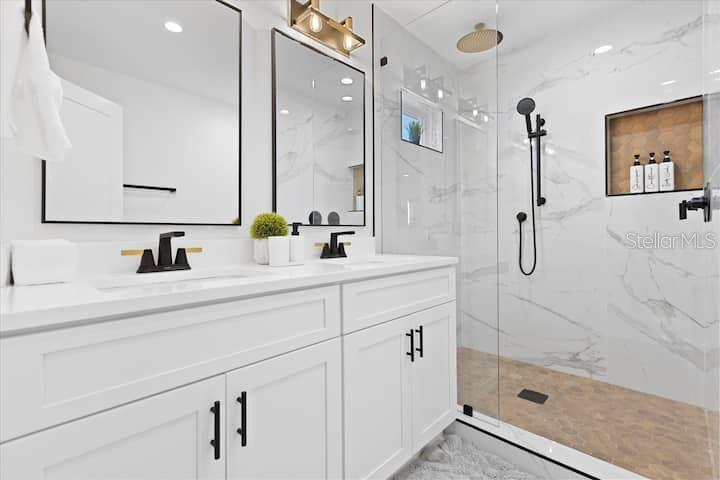 MAGNOLIA GARDENS SUB - Residential