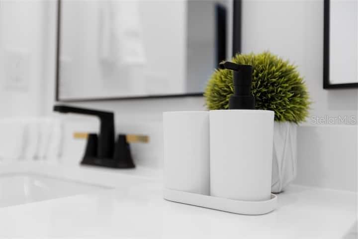 MAGNOLIA GARDENS SUB - Residential